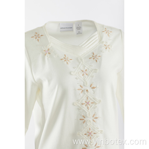 White knitting with emb 3/4 sleeve T shirt